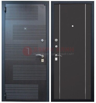 Темная металлическая дверь с МДФ ДМ-105 в деревянный дом в Красногорске
