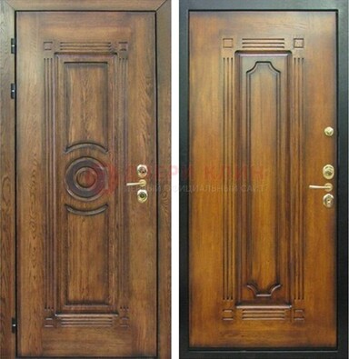 Коричневая металлическая дверь с массивом дуба с рисунком ДМД-10 в Красногорске
