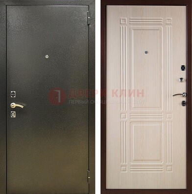 Стальная темно-серая дверь с порошковым напылением и МДФ Белый дуб ДП-277 в Красногорске