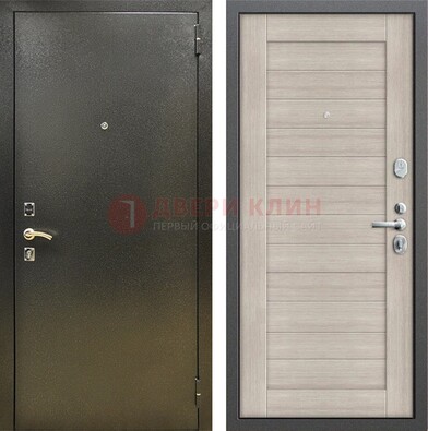 Стальная темно-серая дверь с порошковой отделкой и МДФ панелью ДП-278 в Красногорске