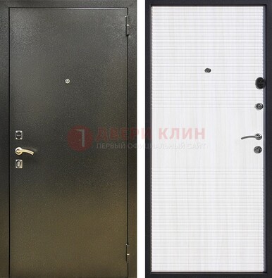 Стальная темно-серая дверь с порошковой отделкой и МДФ Белый ясень ДП-279 в Красногорске