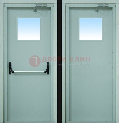 Серая металлическая противопожарная дверь со стеклянной вставкой ДПП-3 в Красногорске