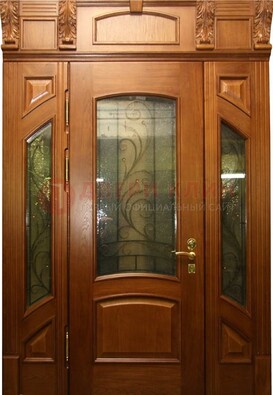 Парадная дверь со стеклянными вставками и ковкой ДПР-36 для дома в Красногорске