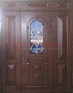 Стальная парадная дверь со стеклом и ковкой ДПР-4 для коттеджа в Красногорске