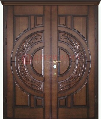 Утепленная коричневая стальная парадная дверь ДПР-51 в Красногорске
