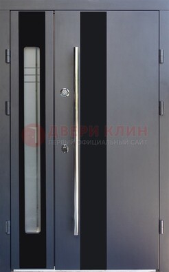 Серая стальная дверь со стеклом ДС-11 в Красногорске