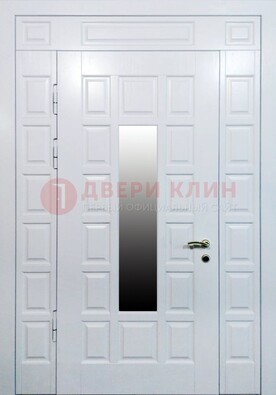 Белая входная дверь с МДФ панелью и стеклом ДС-56 в Красногорске