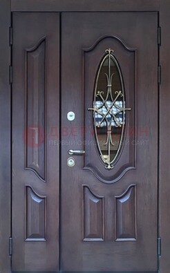 Темная металлическая дверь Винорит со стеклом и ковкой ДСК-239 в Красногорске