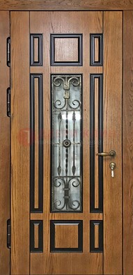Двухцветная железная дверь Винорит со стеклом и ковкой ДСК-264 в Красногорске
