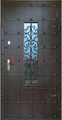Стальная дверь со стеклом и ковкой ДСК-84 с утеплением в Красногорске
