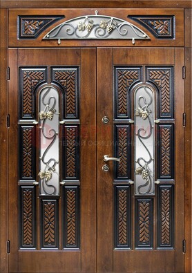 Входная двухстворчатая дверь с виноритом и ковкой ДВТ-183 в Красногорске