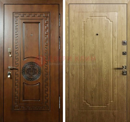 Коричневая железная дверь с виноритом ДВТ-44 в Красногорске