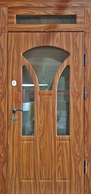 Коричневая классическая входная дверь с виноритом ДВТ-66 в Красногорске
