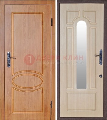 Светлая железная дверь с зеркалом ДЗ-24 в Сергиевом Посаде