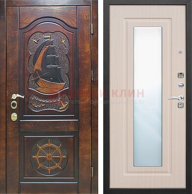 Темная дверь с резьбой и зеркалом внутри ДЗ-49 в Красногорске