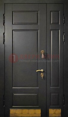 Черная полуторная железная дверь для частного дома ПЛ-2 в Красногорске
